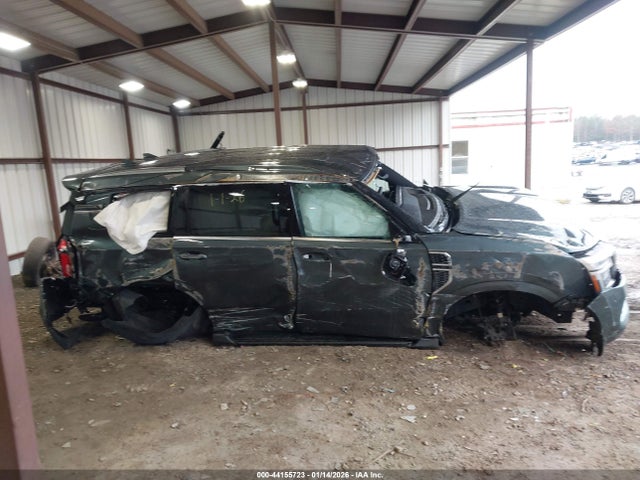 JN8AY3BA3S9001702 Nissan Armada Sl 2wd