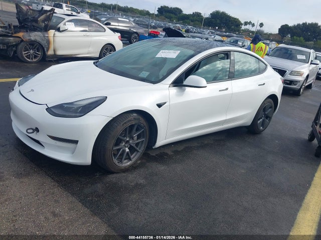 2021 TESLA MODEL 3 5YJ3E1EA7MF025877 Photo 1