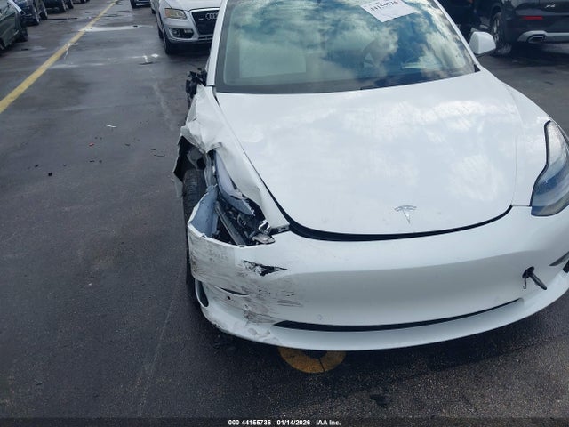 2021 TESLA MODEL 3 5YJ3E1EA7MF025877 Photo 5