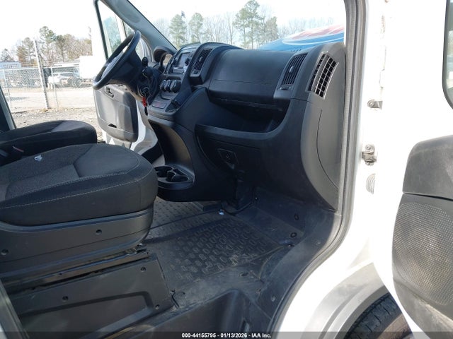 3C6TRVDG0JE139231 RAM Promaster 2500 High Roof 159 Wb