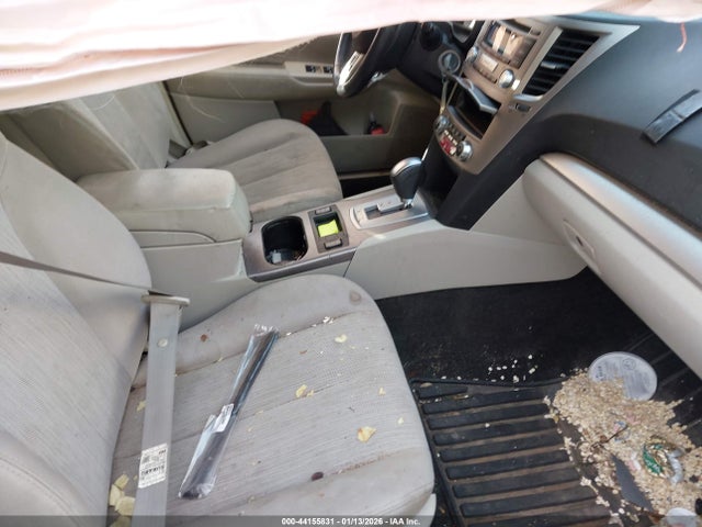 2013 Subaru Outback 2.5i Premium მანქანა იყიდება აუქციონზე, vin: 4S4BRBCC1D3284819, აუქციონის ნომერი: 44155831