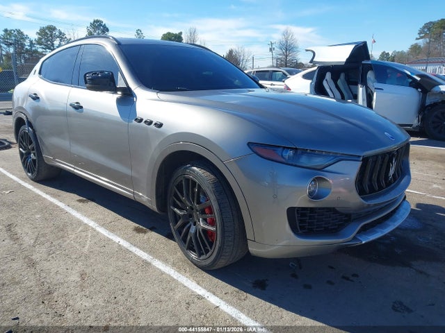 2017 MASERATI LEVANTE ZN661YUL6HX199860