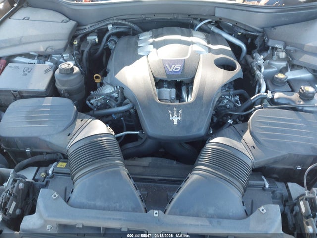 2017 MASERATI LEVANTE ZN661YUL6HX199860 Photo 9
