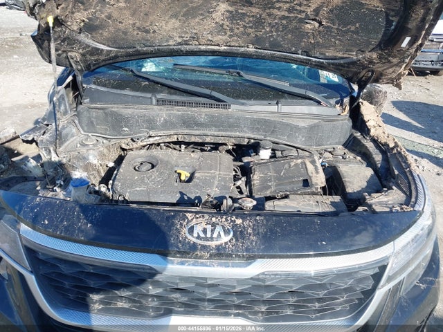 KNDERCAA5M7152308 KIA SELTOS EX