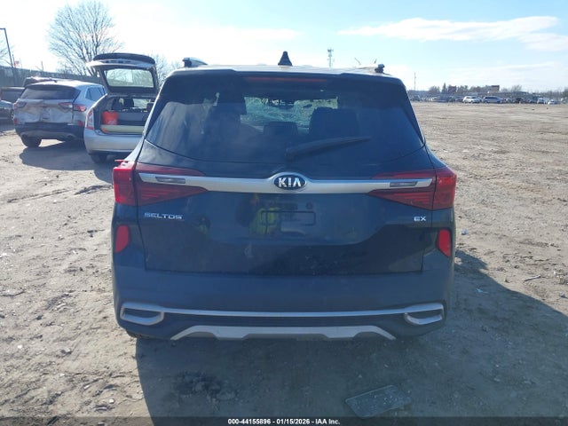 KNDERCAA5M7152308 KIA SELTOS EX