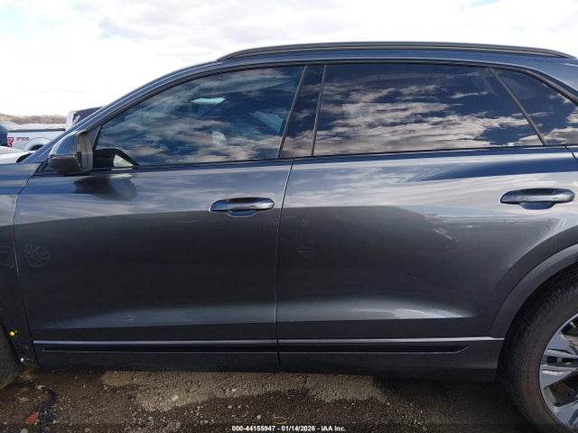 44155947 :رقم المزاد ، WA1FVBF15SD009905 vin ، 2025 Audi Q8 Prestige 55 Tfsi Quattro مزاد بيع