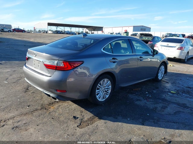 44155972 :رقم المزاد ، 58ABK1GG8HU054960 vin ، 2017 Lexus Es 350 مزاد بيع