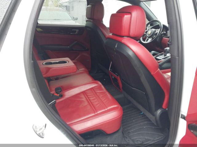 2019 PORSCHE CAYENNE WP1AB2AY1KDA62046 Photo 7