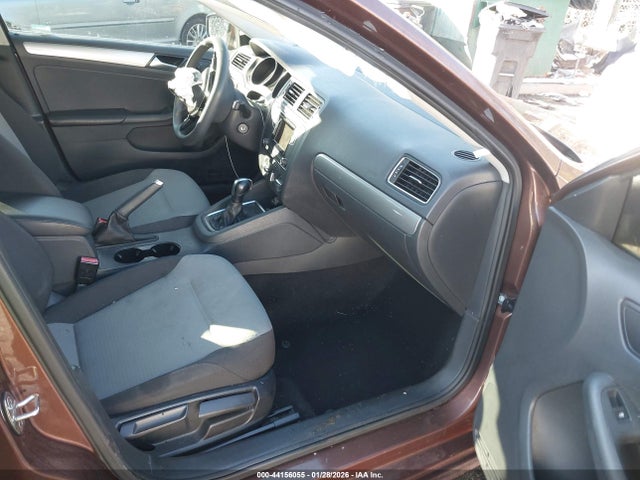 2017 VOLKSWAGEN JETTA 3VW2B7AJ2HM365210 Photo 4