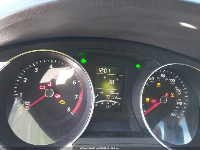 2017 VOLKSWAGEN JETTA 3VW2B7AJ2HM365210 Photo 6