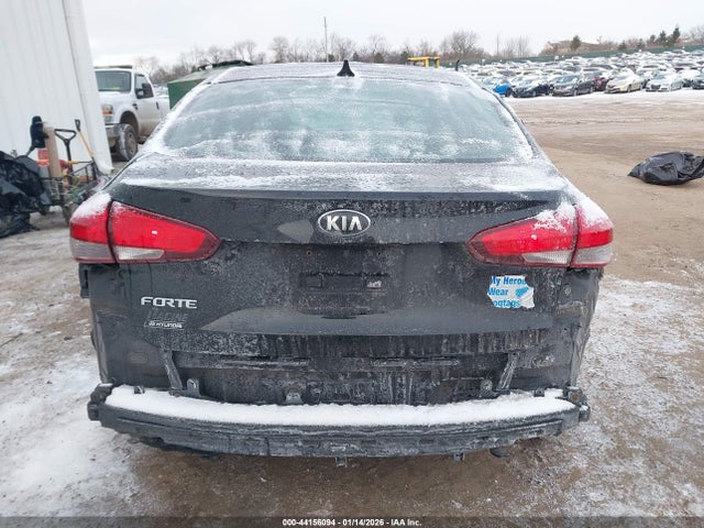 Aukcja sprzedaży 2017 Kia Forte Lx, vin: 3KPFK4A79HE143507, numer aukcji: 44156094