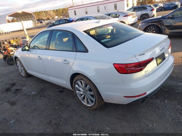 2017 AUDI A4 WAUANAF4XHN025831 Photo 2