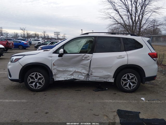 Продаж на аукціоні авто 2020 Subaru Forester Premium, vin: JF2SKAJC1LH471390, номер лоту: 44156107