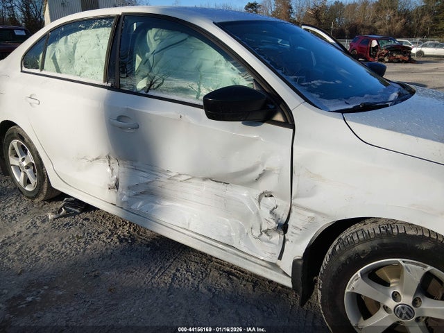 44156169 :رقم المزاد ، 3VW267AJ9GM394660 vin ، 2016 Volkswagen Jetta 1.4t S مزاد بيع