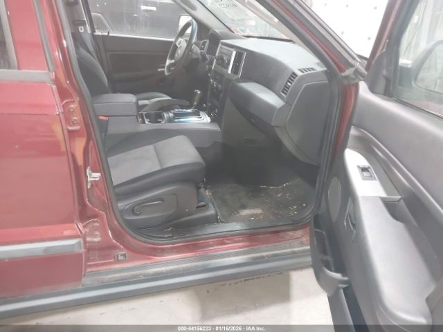 2008 JEEP GRAND CHEROKEE 1J8GR48K28C241028 Photo 4