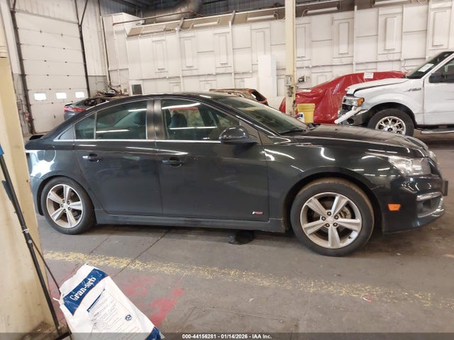 1G1PE5SB3F7210032 Chevrolet Cruze 2lt Auto