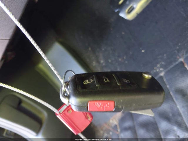 44156319 :رقم المزاد ، 3VWD17AJ9FM334058 vin ، 2015 Volkswagen Jetta 1.8t Se مزاد بيع