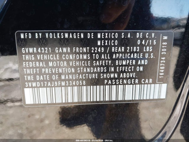 44156319 :رقم المزاد ، 3VWD17AJ9FM334058 vin ، 2015 Volkswagen Jetta 1.8t Se مزاد بيع