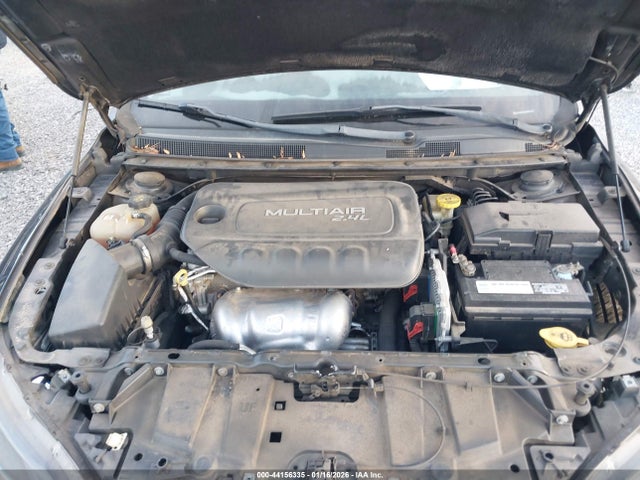 Chrysler 200 Limited 2016 1C3CCCAB6GN136902 Image 10