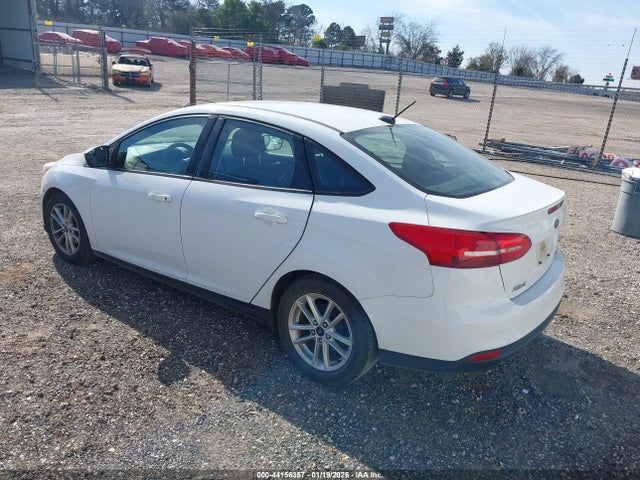 1FADP3F21HL295584 Ford FOCUS SE