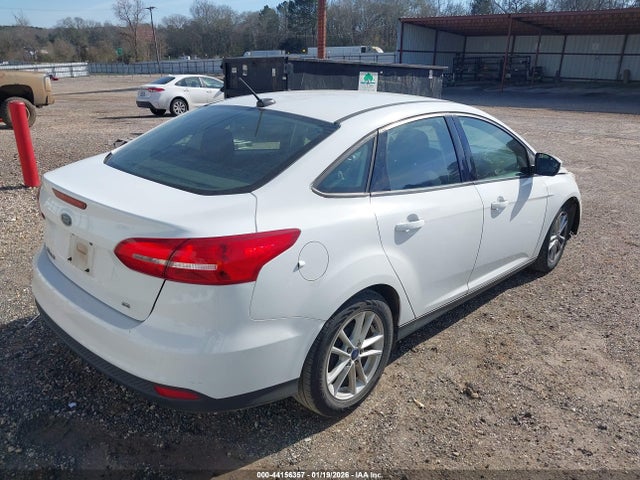 1FADP3F21HL295584 Ford FOCUS SE