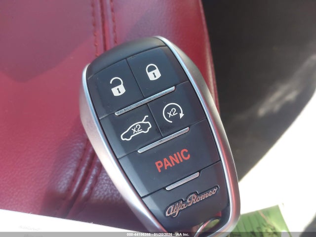 2021 ALFA ROMEO GIULIA ZARFAMBN8M7647580 Photo 10