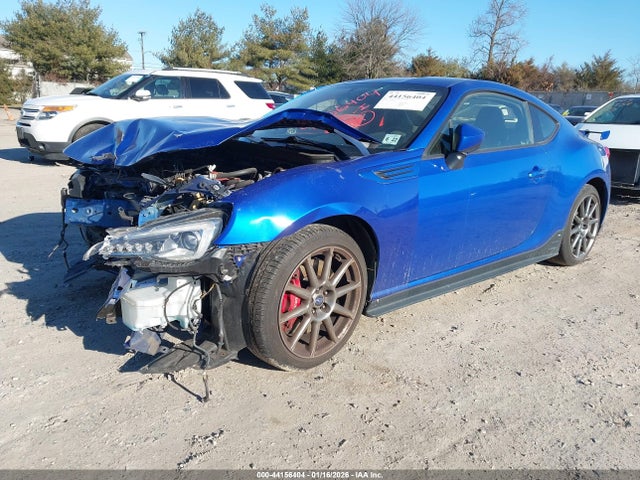 44156404 :رقم المزاد ، JF1ZCAC12H9604333 vin ، 2017 Subaru Brz Limited مزاد بيع