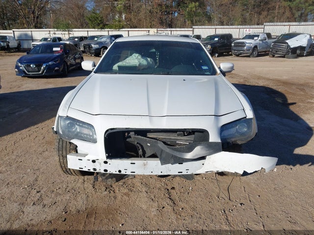Продаж на аукціоні авто 2019 Chrysler 300, vin: 2C3CCABG8KH564857, номер лоту: 44156406