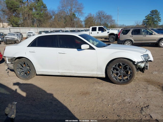 Продаж на аукціоні авто 2019 Chrysler 300, vin: 2C3CCABG8KH564857, номер лоту: 44156406
