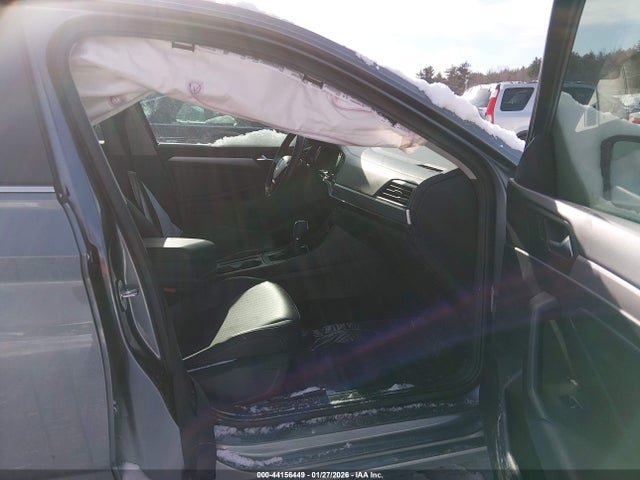 Aukcja sprzedaży 2019 Volkswagen Jetta 1.4t R-line/1.4t S/1.4t Se, vin: 3VWC57BU0KM201031, numer aukcji: 44156449