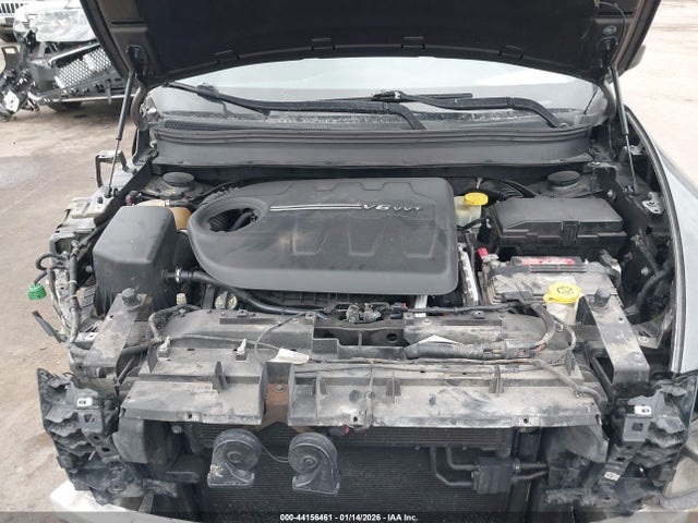 2016 Jeep Cherokee Latitude მანქანა იყიდება აუქციონზე, vin: 1C4PJLCSXGW302994, აუქციონის ნომერი: 44156461