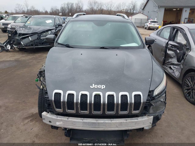 2016 Jeep Cherokee Latitude მანქანა იყიდება აუქციონზე, vin: 1C4PJLCSXGW302994, აუქციონის ნომერი: 44156461