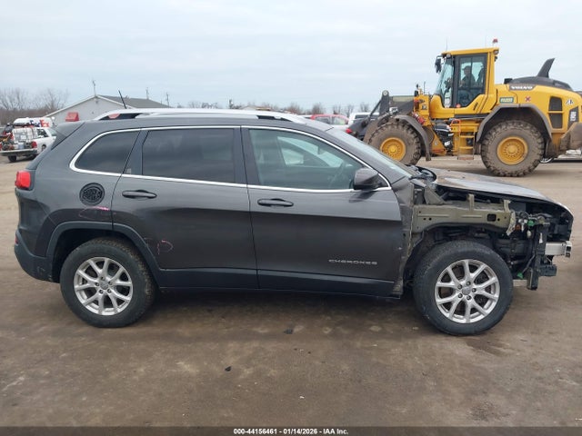 2016 Jeep Cherokee Latitude მანქანა იყიდება აუქციონზე, vin: 1C4PJLCSXGW302994, აუქციონის ნომერი: 44156461