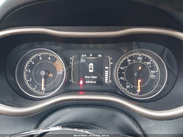 2016 Jeep Cherokee Latitude მანქანა იყიდება აუქციონზე, vin: 1C4PJLCSXGW302994, აუქციონის ნომერი: 44156461