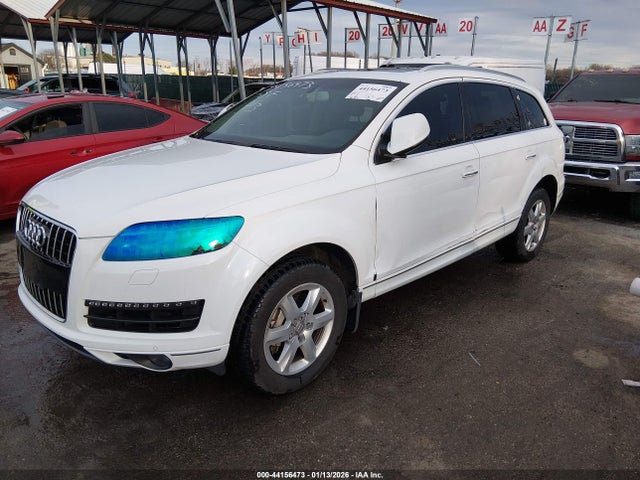 2015 AUDI Q7 WA1CGBFE1FD032376 Photo 1