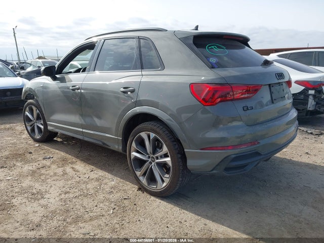2022 AUDI Q3 WA1EECF34N1140090 Photo 2
