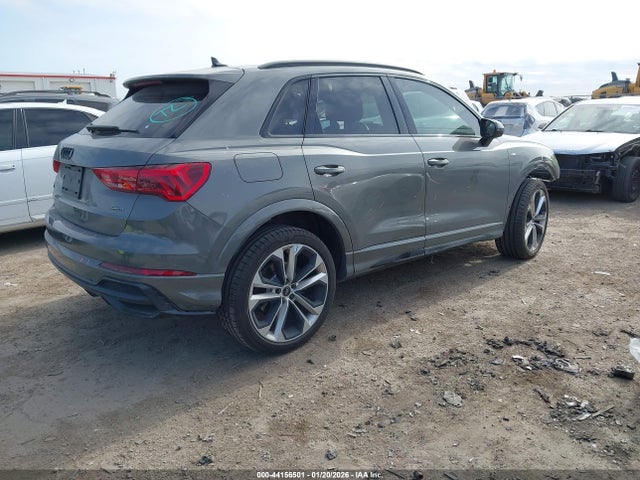 2022 AUDI Q3 WA1EECF34N1140090 Photo 3