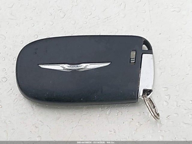Chrysler 300 2014 2C3CCAAG8EH276083 Image 11