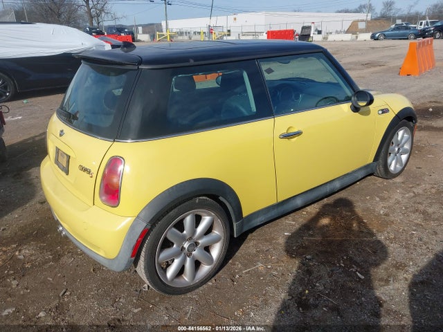 2002 MINI COOPER S WMWRE33482TD55413 Photo 3
