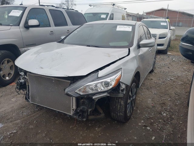 2018 NISSAN ALTIMA 1N4AL3AP7JC185212 Photo 1