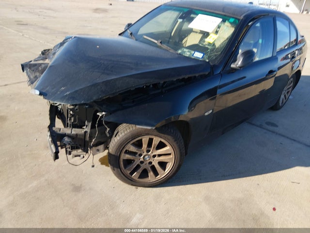 2007 Bmw 328i მანქანა იყიდება აუქციონზე, vin: WBAVA37527NL16886, აუქციონის ნომერი: 44156589