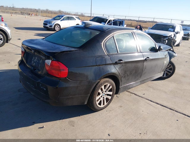 2007 Bmw 328i მანქანა იყიდება აუქციონზე, vin: WBAVA37527NL16886, აუქციონის ნომერი: 44156589