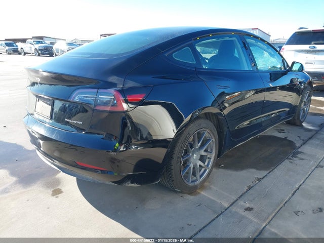 2021 TESLA MODEL 3 5YJ3E1EB2MF061033 Photo 3