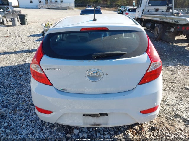 KMHCT5AE2HU356977 Hyundai ACCENT SE