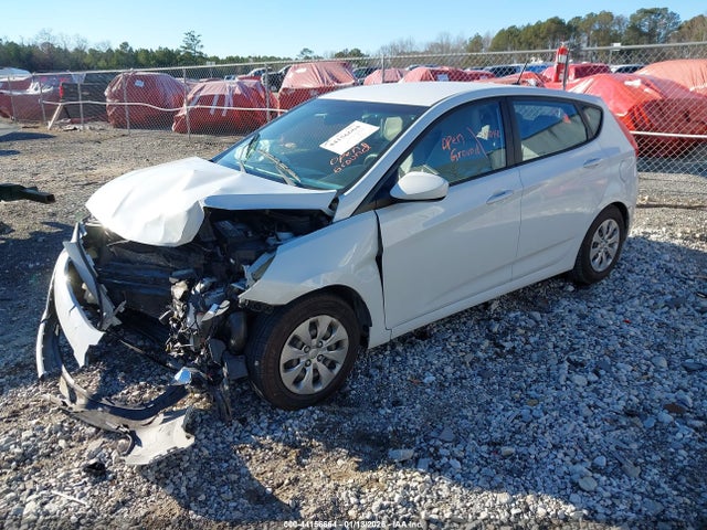 2017 HYUNDAI ACCENT KMHCT5AE2HU356977 Photo 1