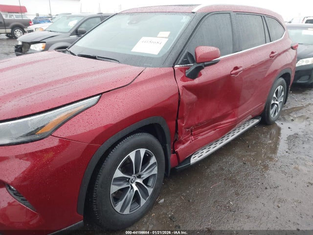 2022 TOYOTA HIGHLANDER 5TDGZRAHXNS138663 Photo 5