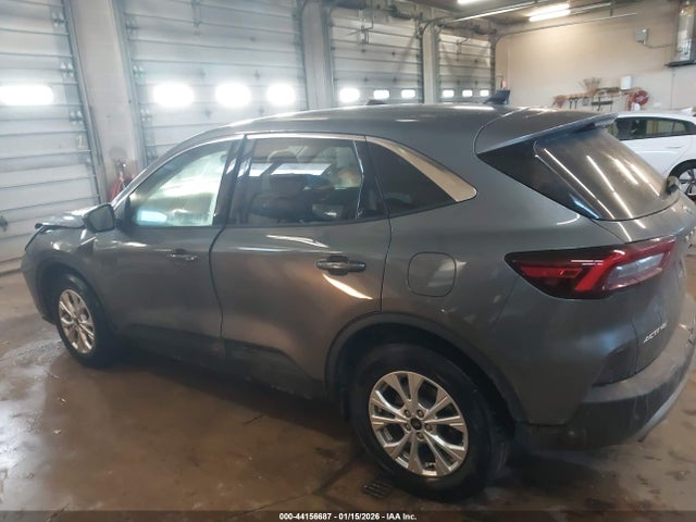 1FMCU9GN6PUA83634 Ford Escape Active
