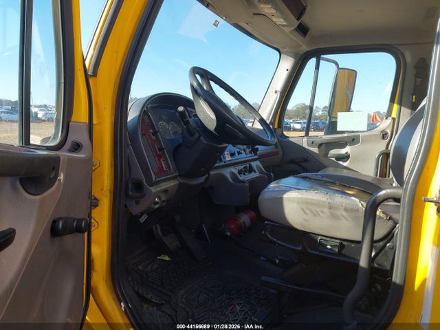 44156689 :رقم المزاد ، 3ALACWDT5GDGZ7354 vin ، 2016 Freightliner M2 106 Medium Duty مزاد بيع