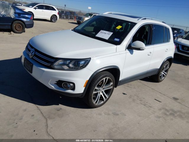 2017 VOLKSWAGEN TIGUAN WVGVV7AX4HW500436 Photo 1