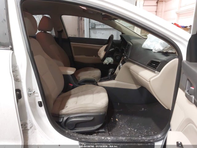 Продаж на аукціоні авто 2019 Hyundai Elantra Sel, vin: 5NPD84LF3KH491669, номер лоту: 44156766
